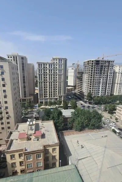2-комн. квартира, 14 этаж, 62 м², Шохмансур, Хукумати Шохмансур — миниатюра 1
