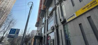2-комн. квартира, 15 этаж, 53 м², Сомони — миниатюра 1