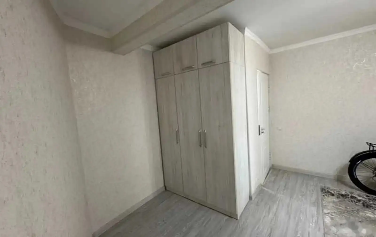 3-комн. квартира, 3 этаж, 59м², 102 мкр — миниатюра 4