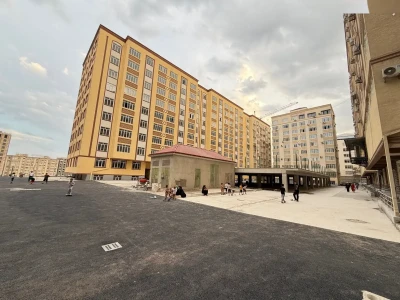 3-комн. квартира, 7 этаж, 70 м², 18 мкр кошона — миниатюра 3