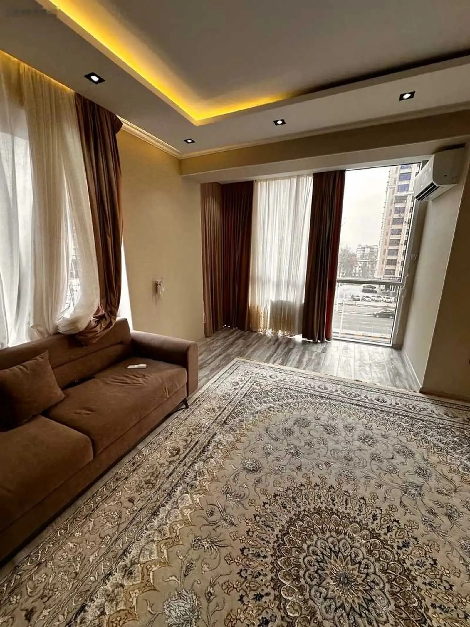 3-комн. квартира, 2 этаж, 82м², 102мкр — миниатюра 3