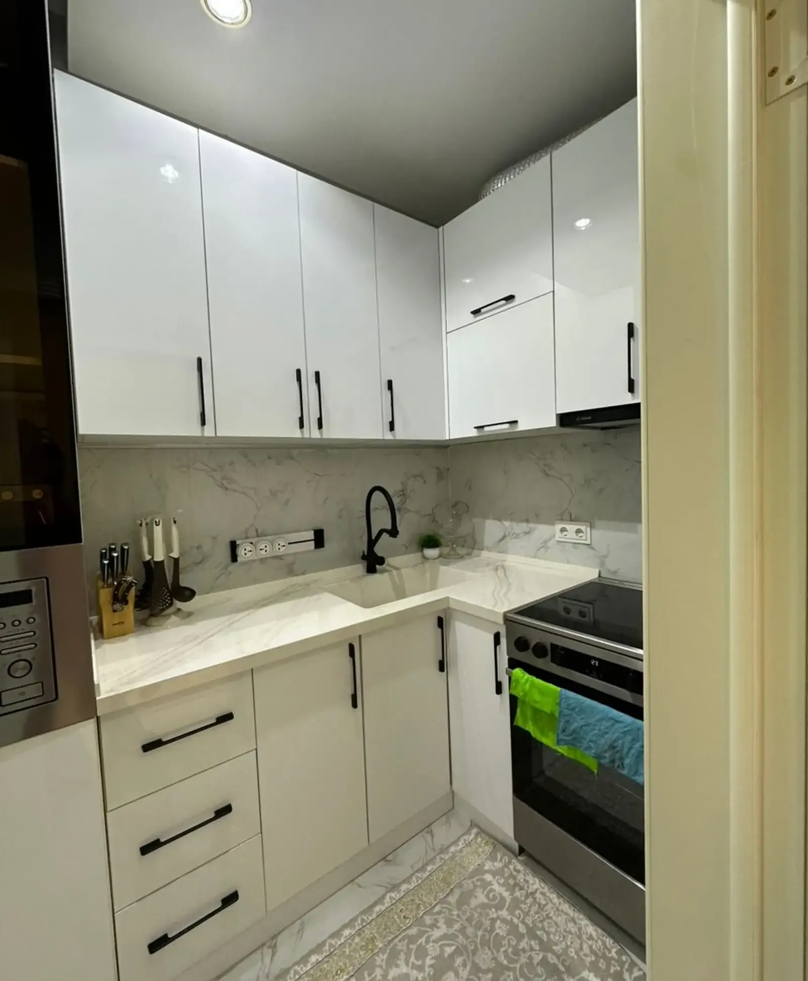 2-комн. квартира, 3 этаж, 60м², 46 мкр — миниатюра 8