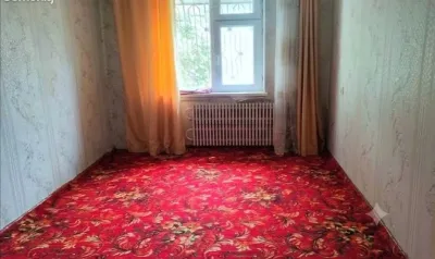 3-комн. квартира, 4 этаж, 76 м², 61мкр — миниатюра 1