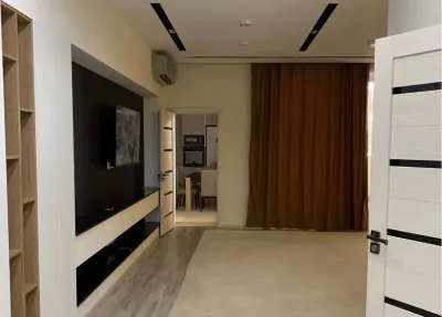 3-комн. квартира, 10 этаж, 140 м², 82 мкр — миниатюра 3