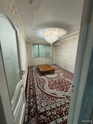 3-комн. квартира, 1 этаж, 75м², шохмансур