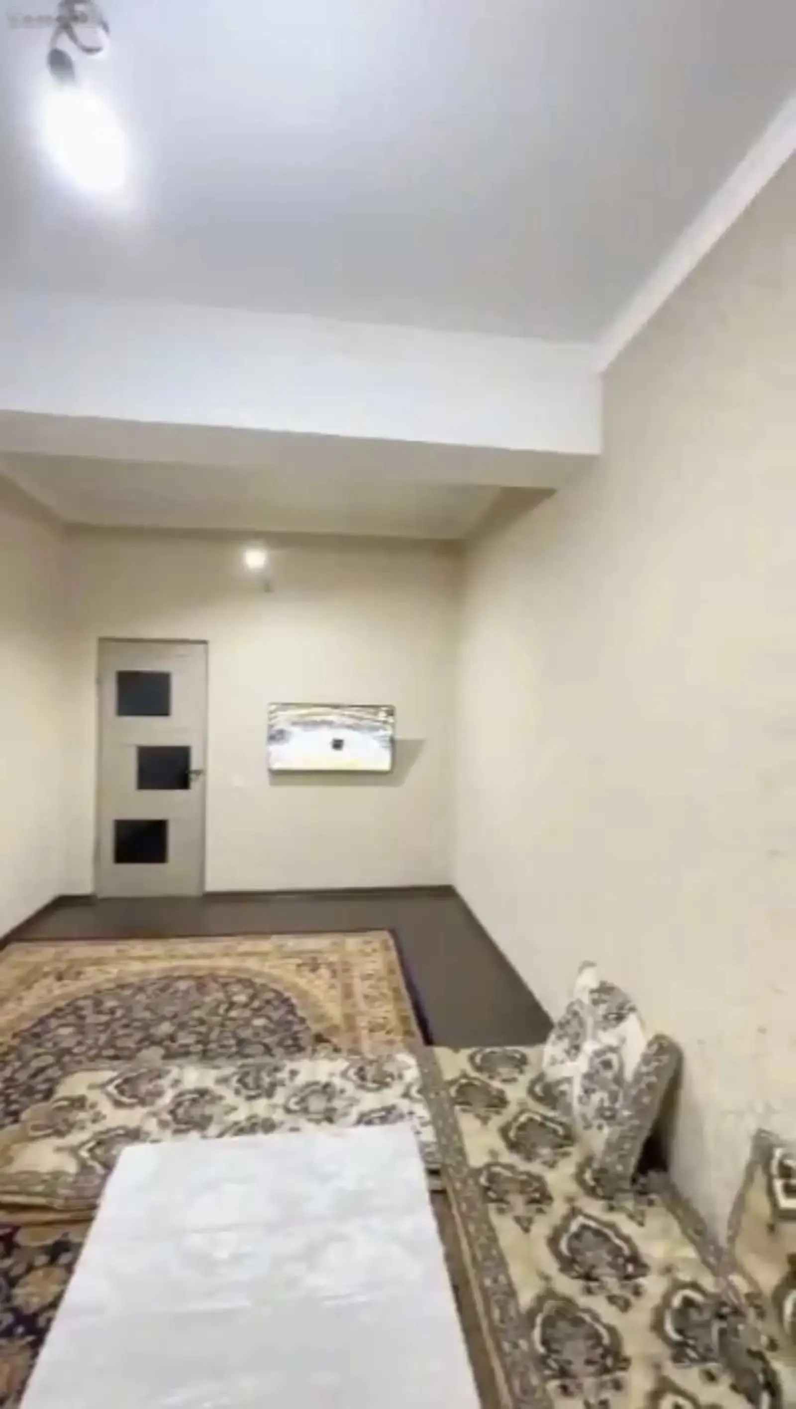 3-комн. квартира, 18 этаж, 68м², шохмансур — миниатюра 9