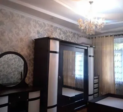 3-комн. квартира, 1 этаж, 73м², Глазной