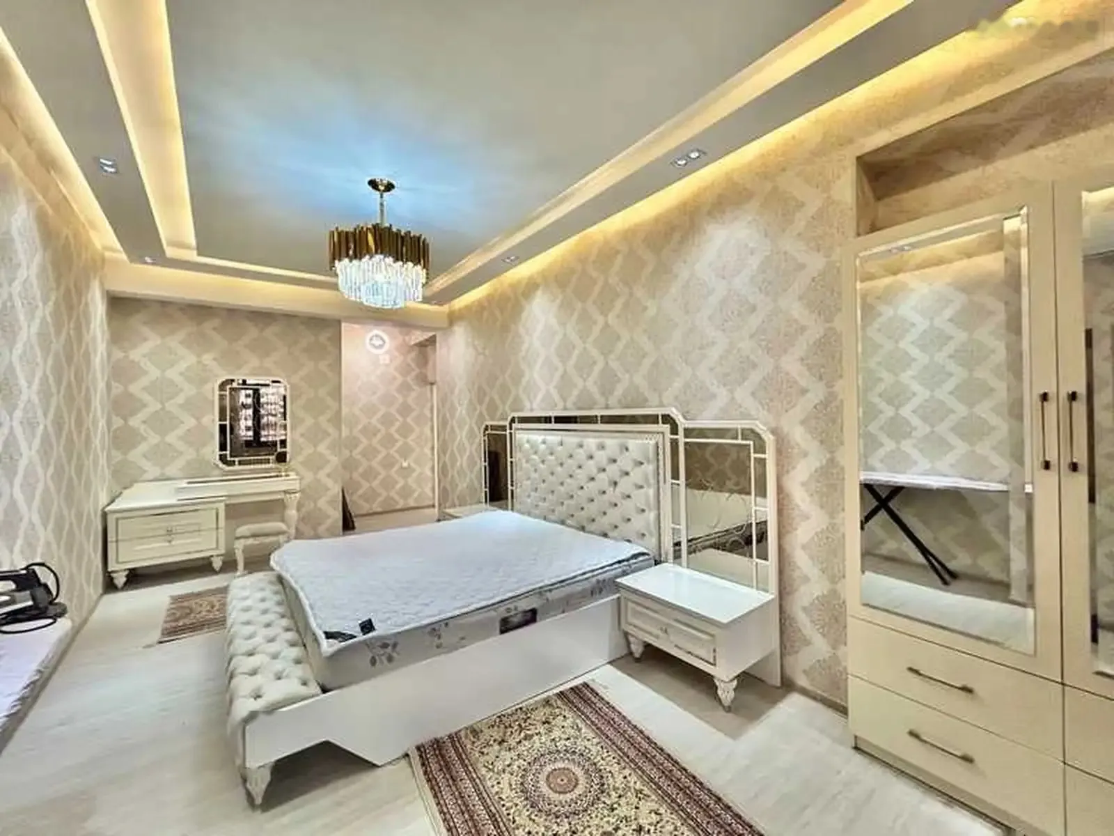 3-комн. квартира, 6 этаж, 95м², дом печати — миниатюра 1
