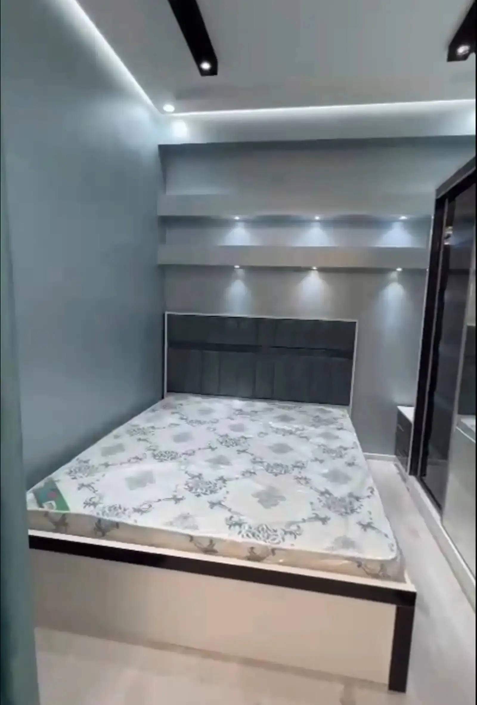 1-комн. квартира, 6 этаж, 50 м², Шохмансур — миниатюра 2