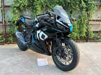 Мотоцикл Kawasaki на заказ — миниатюра 1