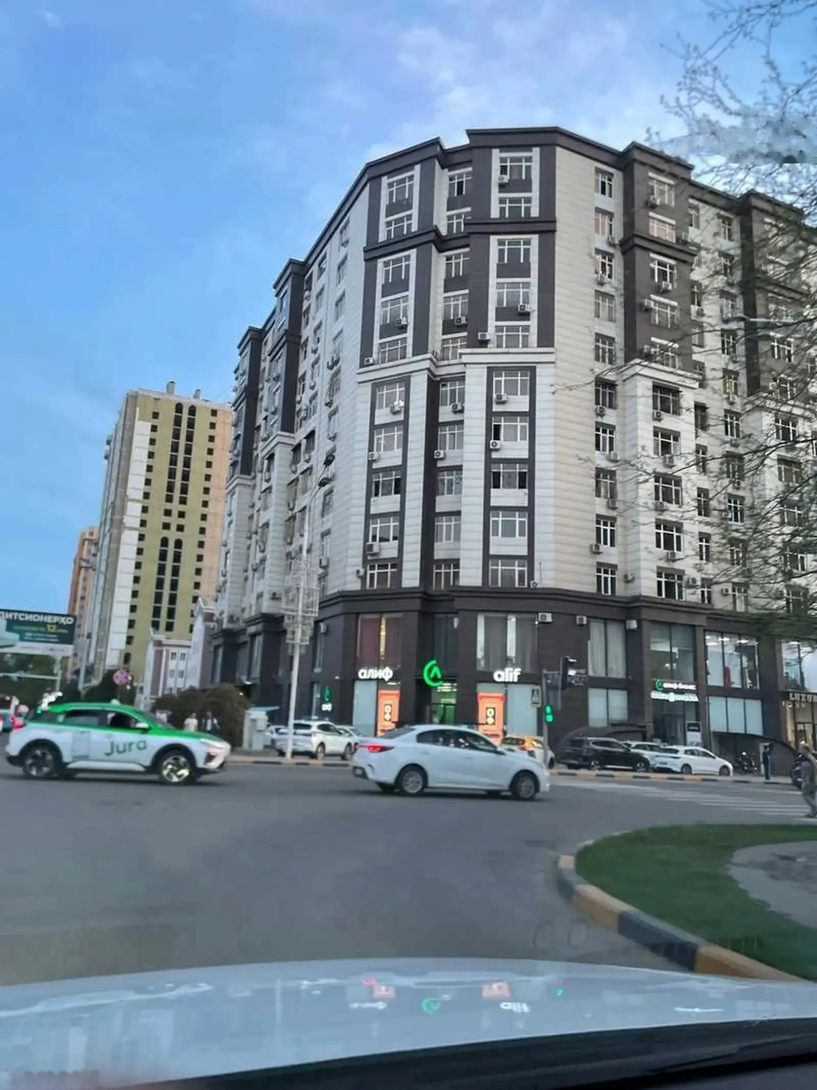 2-комн. квартира, 6 этаж, 100м², И.Сомони — миниатюра 1