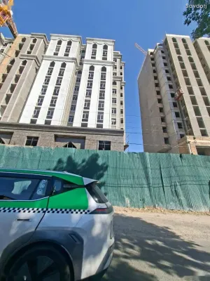 3-комн. квартира, 10 этаж, 105 м², Фирдавси — миниатюра 1
