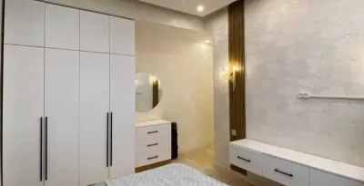 2-комн. квартира, 4 этаж, 77 м², Молодежный театр — миниатюра 2