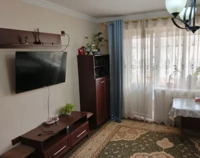 3-комн. квартира, 3 этаж, 50 м², Цирк — миниатюра 8
