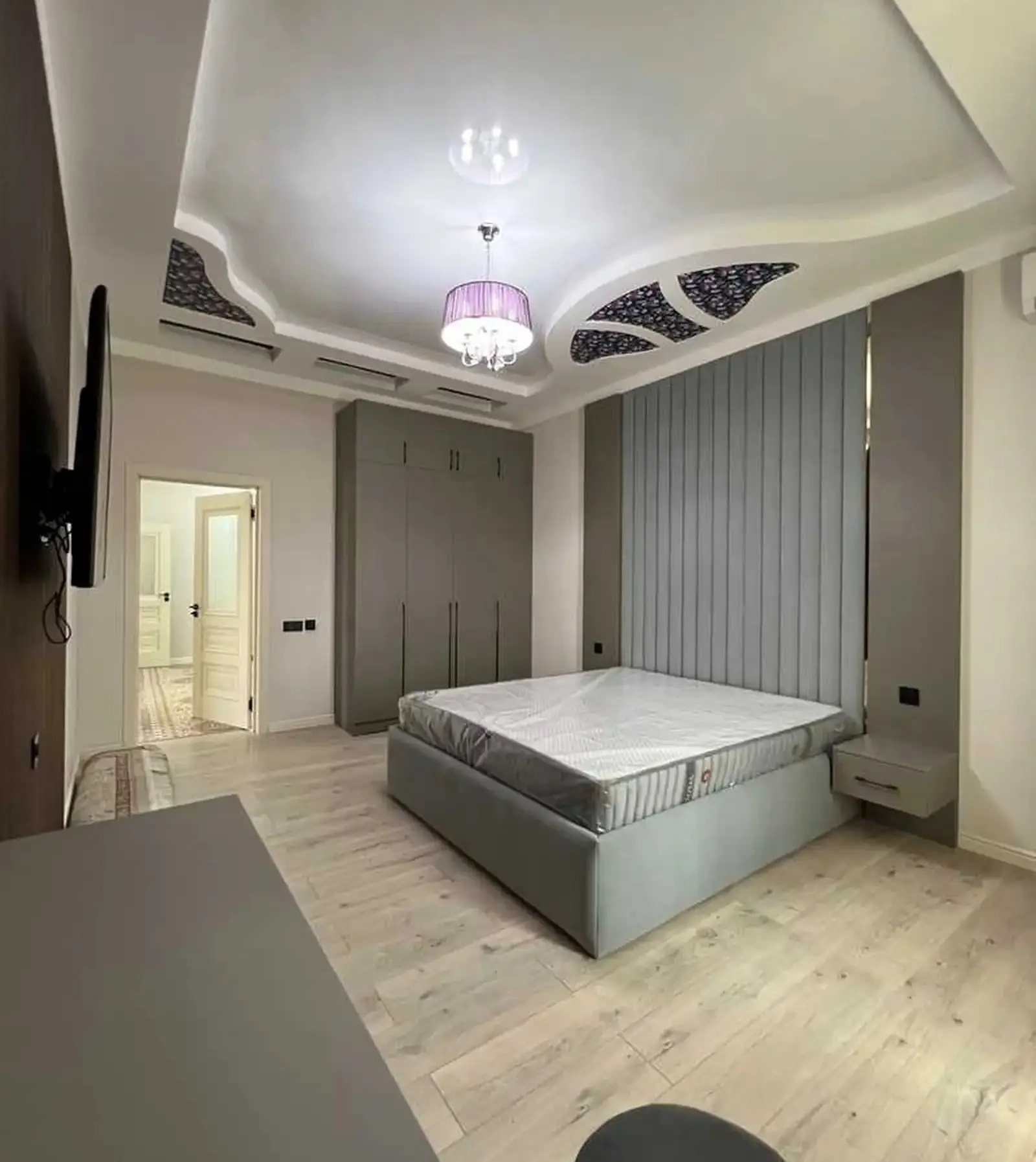 3-комн. квартира, 10 этаж, 100м², Сомони — миниатюра 1