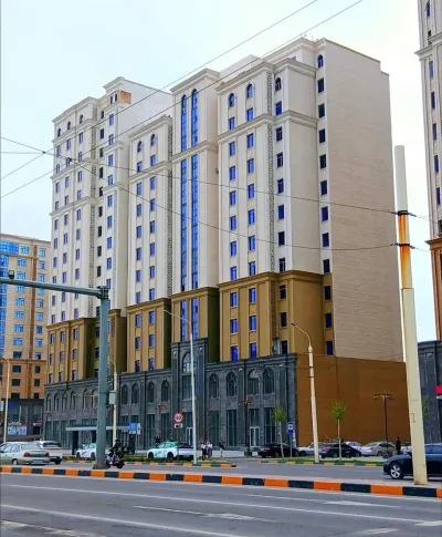 2-комн. квартира, 10 этаж, 77 м², Яккачинор — миниатюра 1