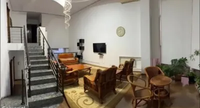 2-этажный, 12 комнатный дом, 450 м², И. Сомони — миниатюра 10