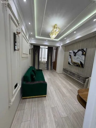 3-комн. квартира, 10 этаж, 122м², Спартак