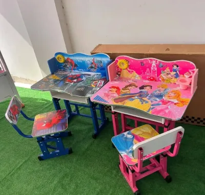 Детская парта со стулом