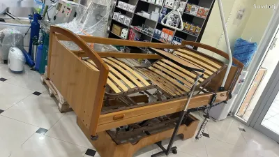 Медицинская кровать