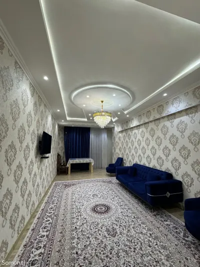 2-комн. квартира, 5 этаж, 87 м², Овир Ёвар Пули Сангин