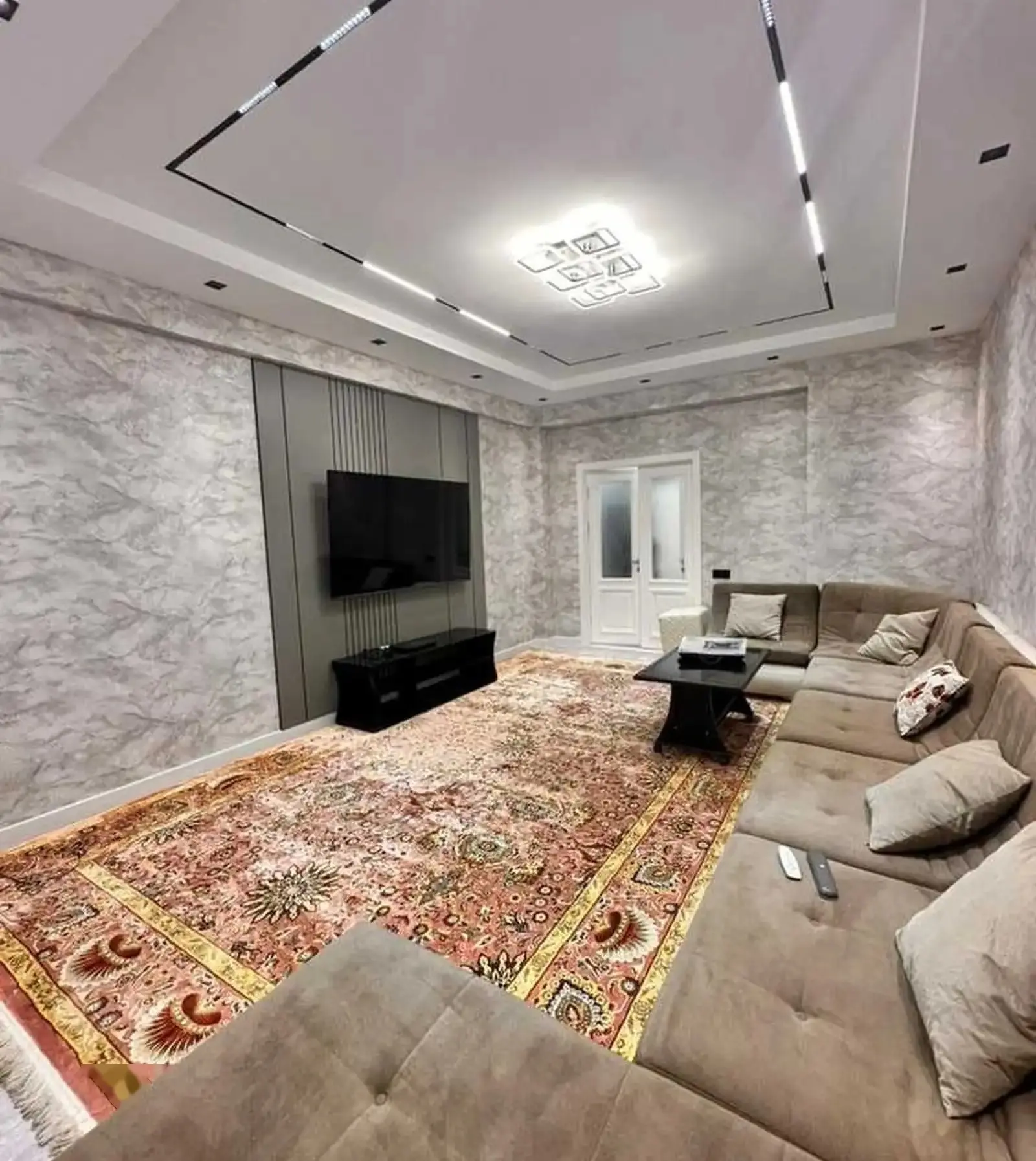 3-комн. квартира, 8 этаж, 100м², Сомони — миниатюра 1