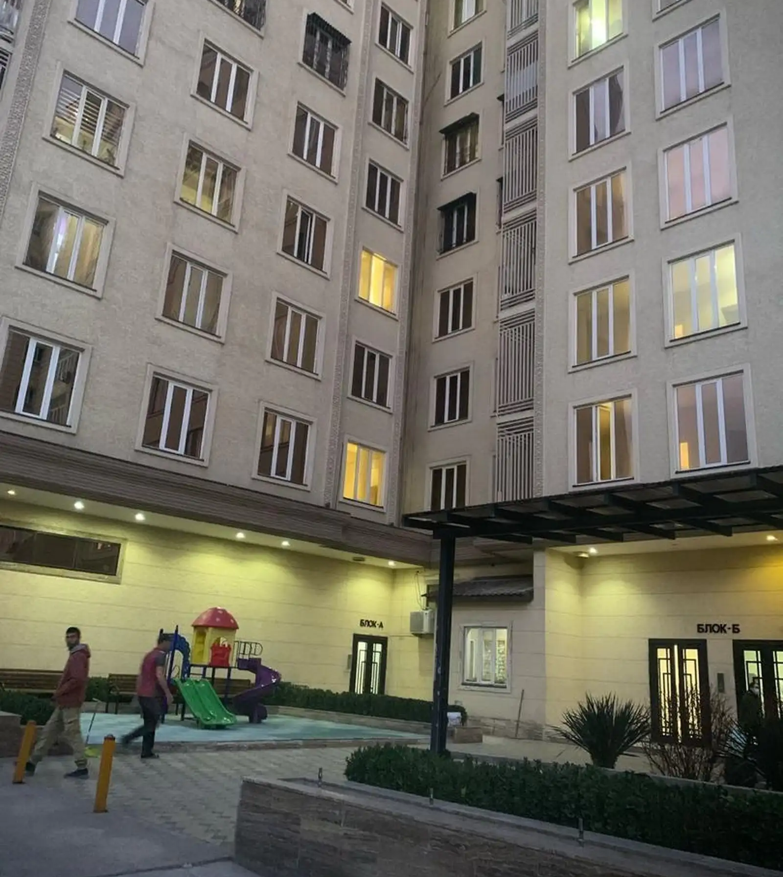 2-комн. квартира, 14 этаж, 75м², Караболо бари Масчити Помириё Доми Ал Беруни — миниатюра 6