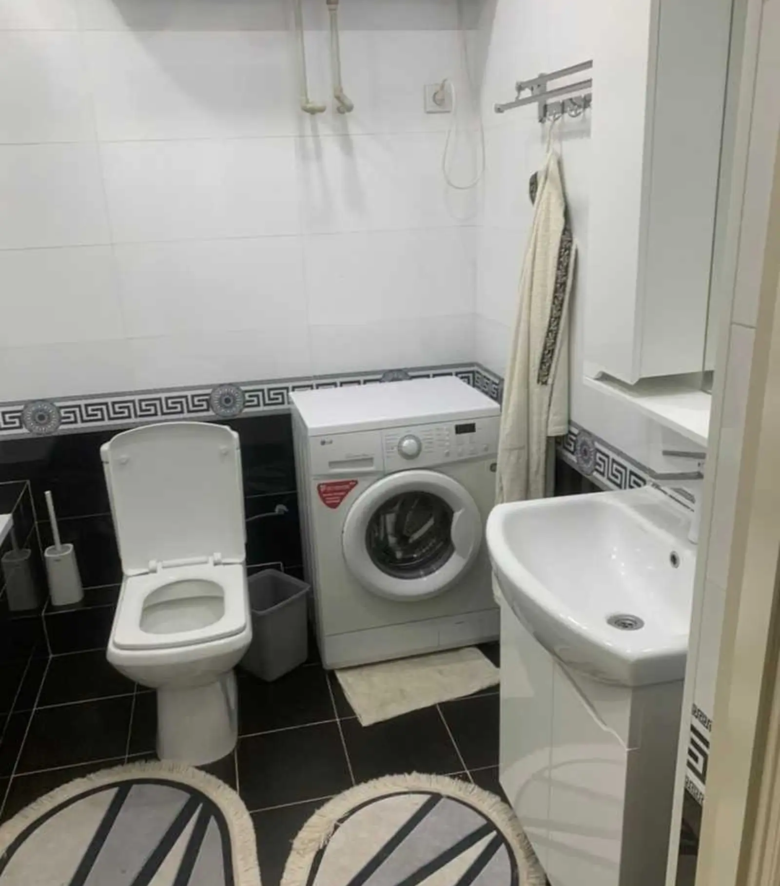 2-комн. квартира, 2 этаж, 65м², Сомони назди Бозори Мехргон пушти Бонки Эсхата — миниатюра 6