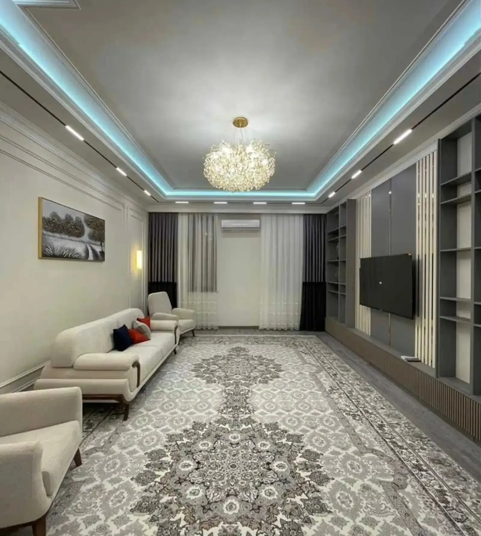 2-комн. квартира, 8 этаж, 90м², 20 мкр — миниатюра 1