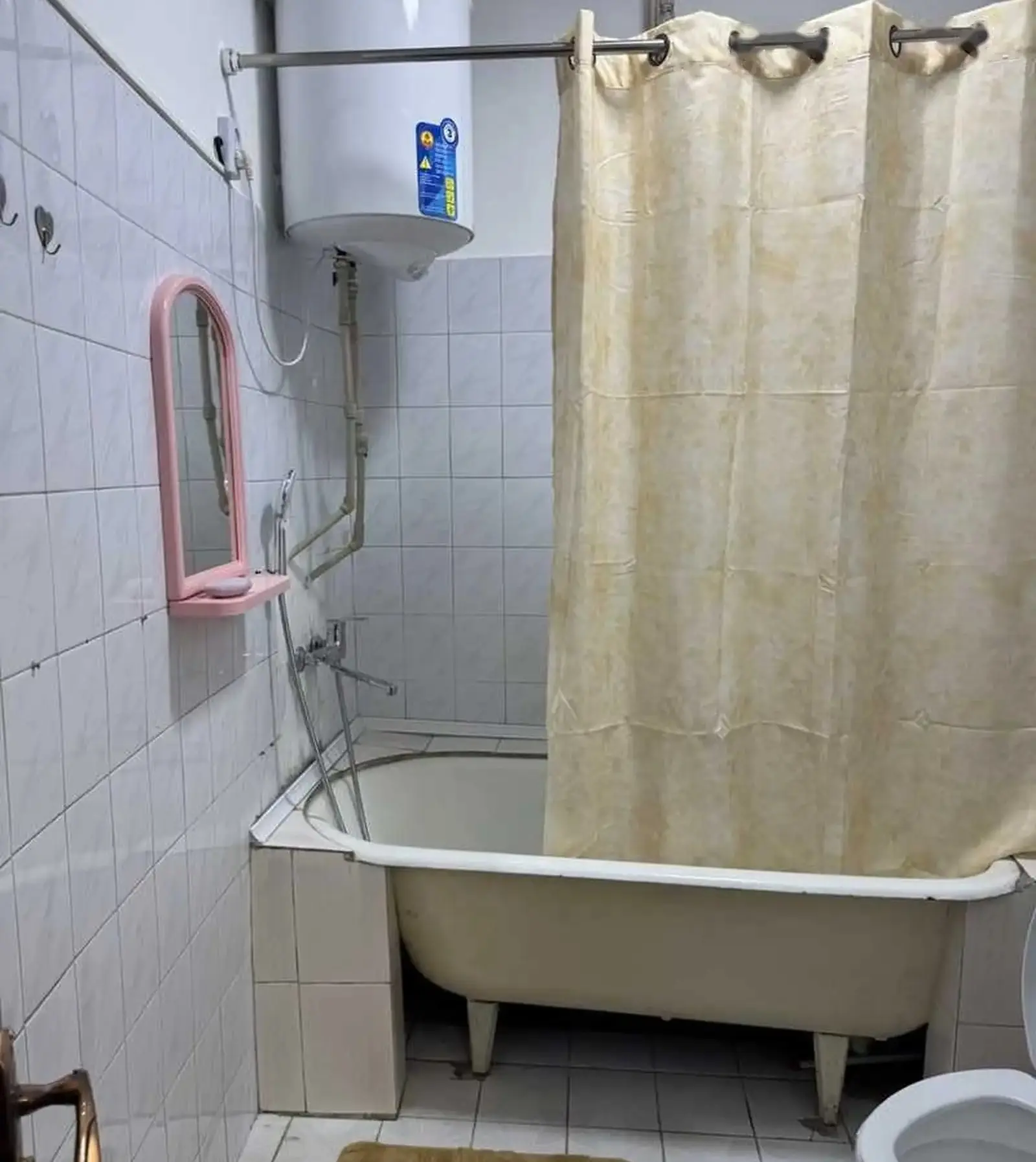 2-комн. квартира, 2 этаж, 60м², И Сомони — миниатюра 4