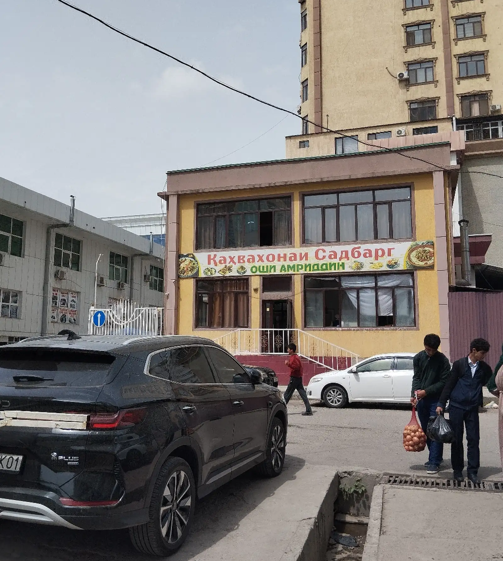 2-комн. квартира, 9 этаж, 65м², Шохмансур, Садбарг, доми Супермаркет Кавсар — миниатюра 10