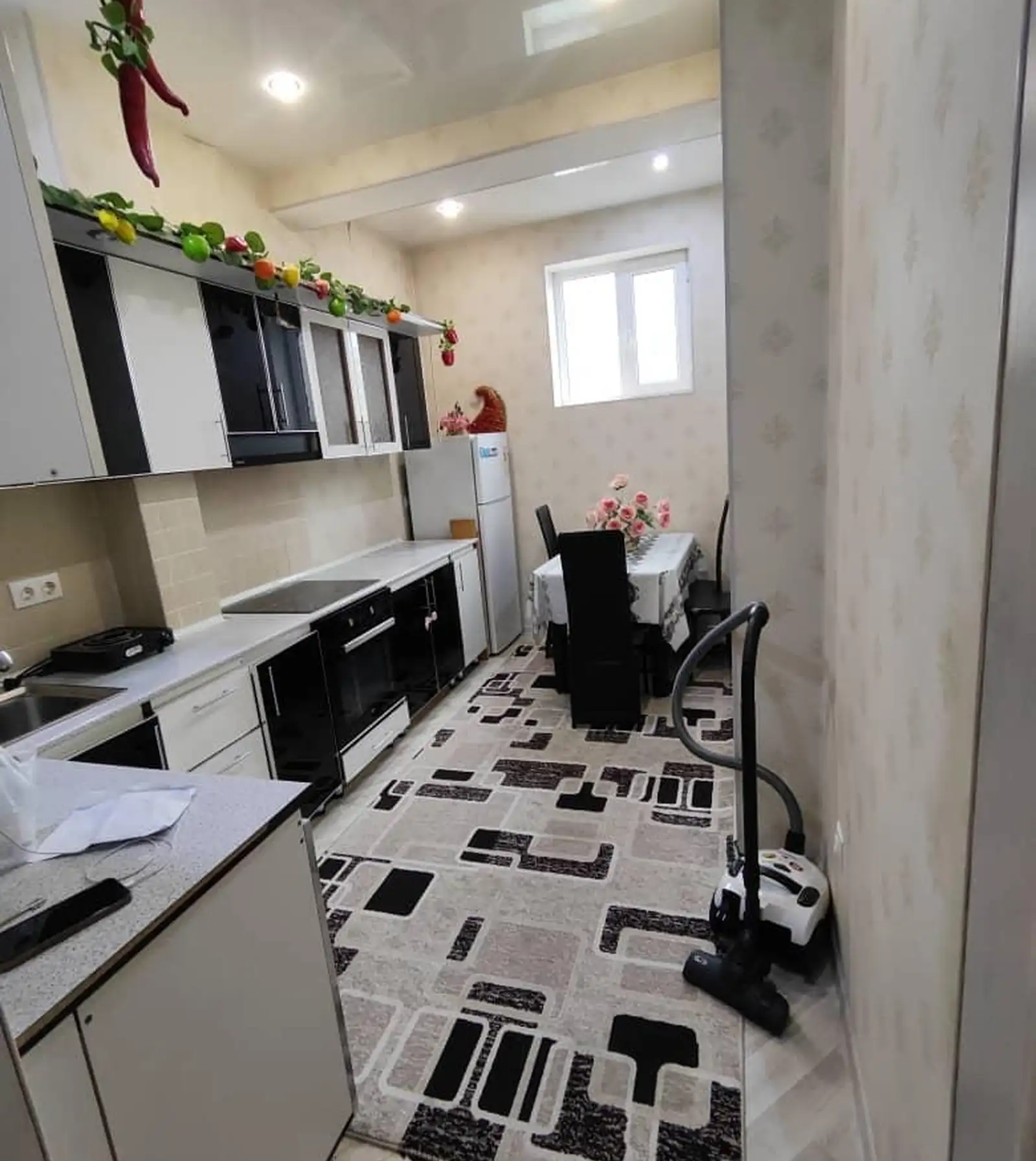 3-комн. квартира, 7 этаж, 90м², И. Сомони, Славянский, пушти загс — миниатюра 7