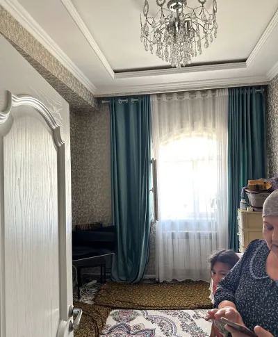 3-комн. квартира, 12 этаж, 77 м², И Сомони — миниатюра 4