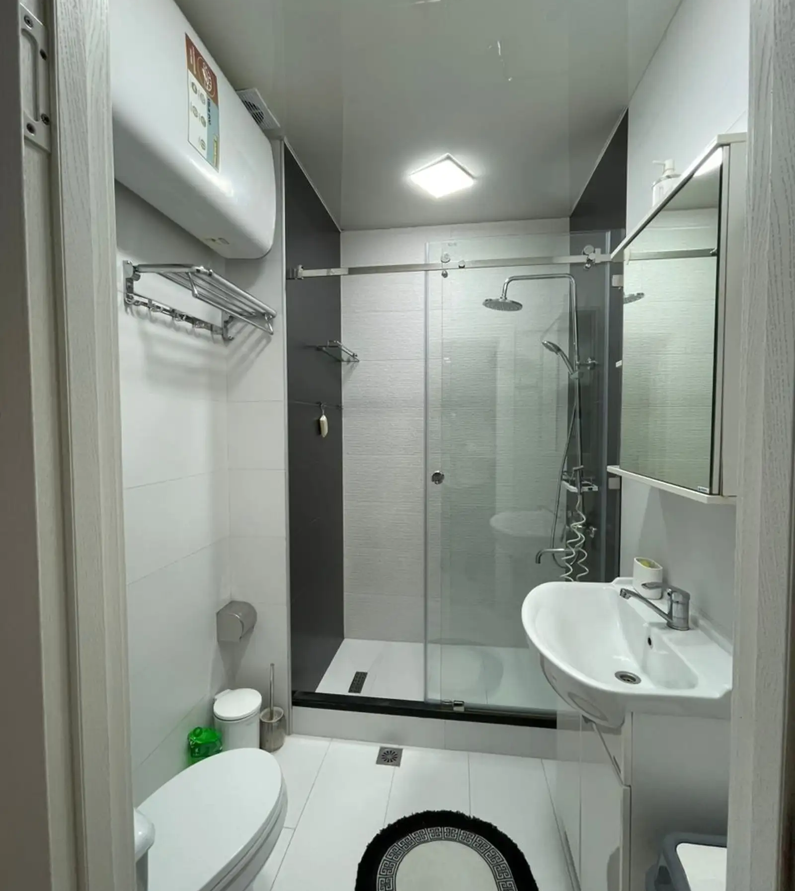 2-комн. квартира, 13 этаж, 85м², Шохмансур Садбарг дом книжный мир Гелос