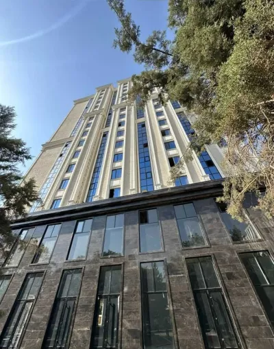 3-комн. квартира, 14 этаж, 114 м², Шохмансур — миниатюра 1