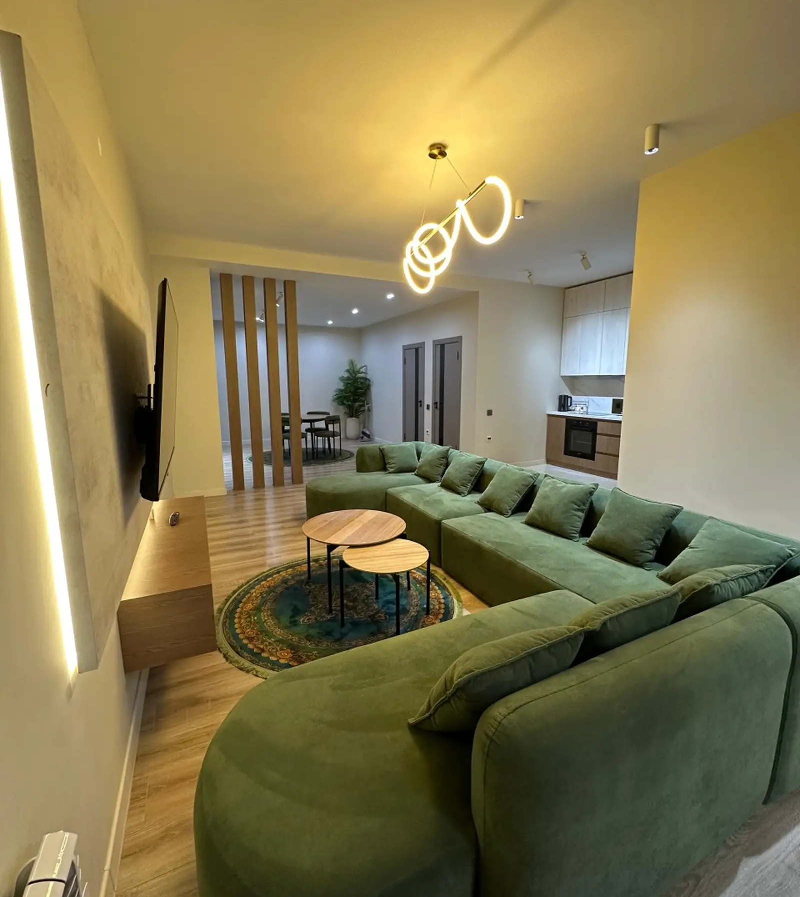 2-комн. квартира, 12 этаж, 75м², Овир ру ба руи ресторан Султанбей наздикии Ашан — миниатюра 1