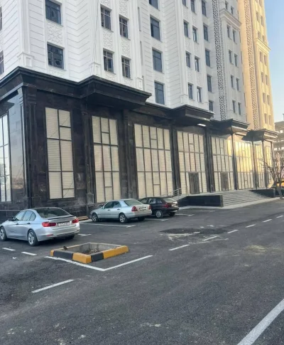 1-комн. квартира, 18 этаж, 52 м², Шохмансур — миниатюра 1