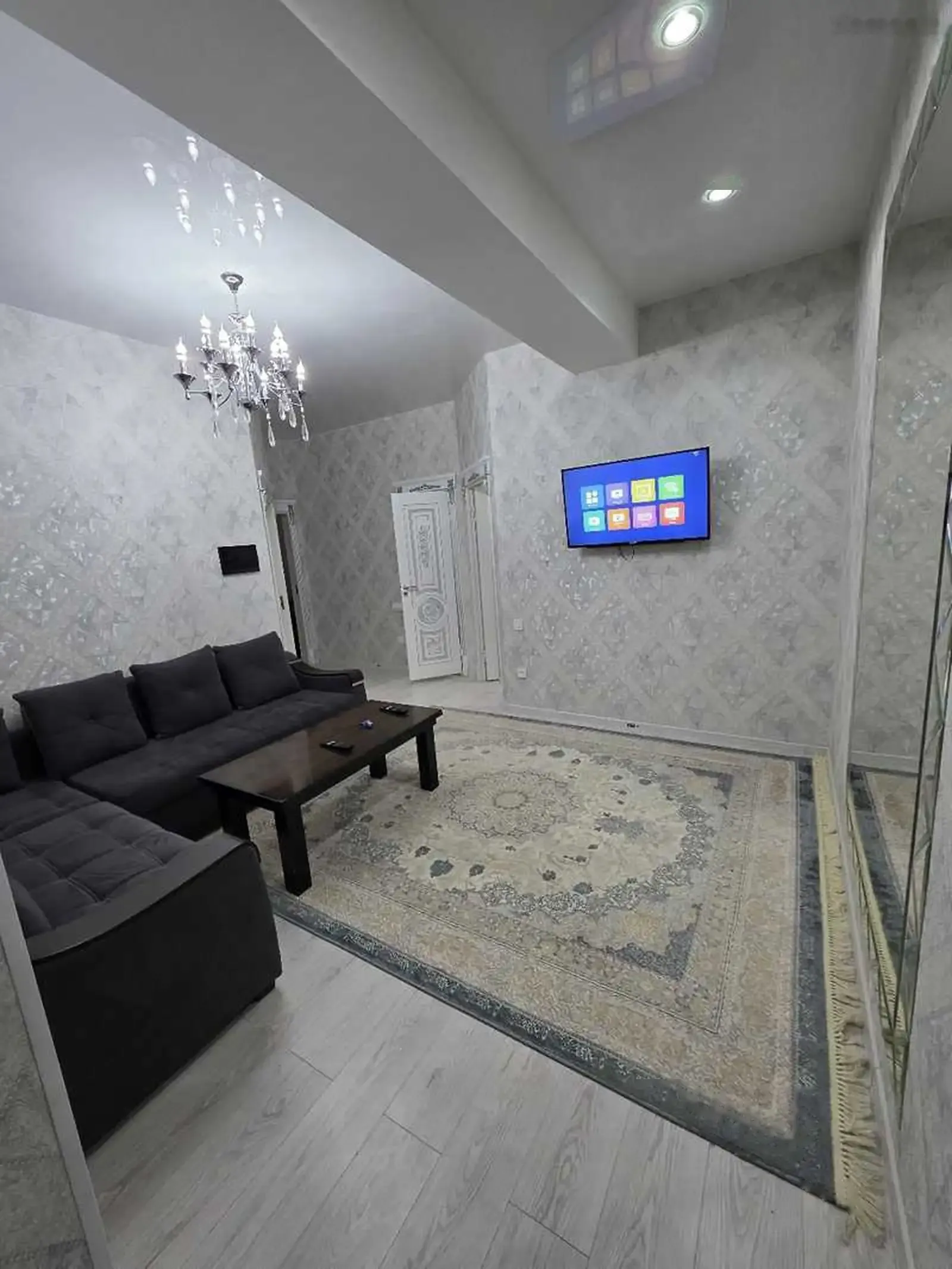 2-комн. квартира, 14 этаж, 74м², Шохмансур — миниатюра 1