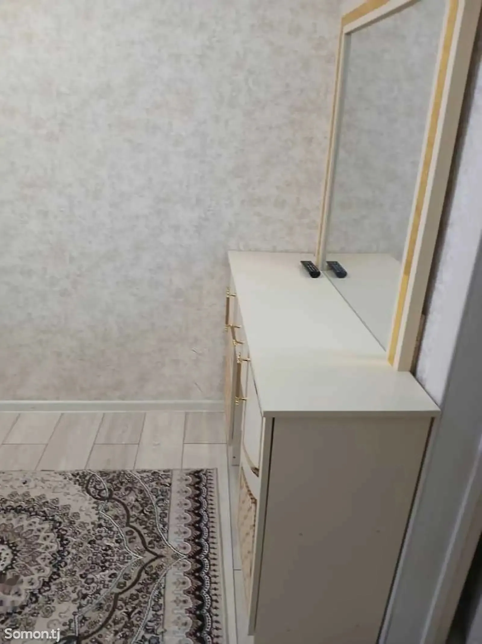 2-комн. квартира, 6 этаж, 83м², Цирк, дом зажигалка — миниатюра 2