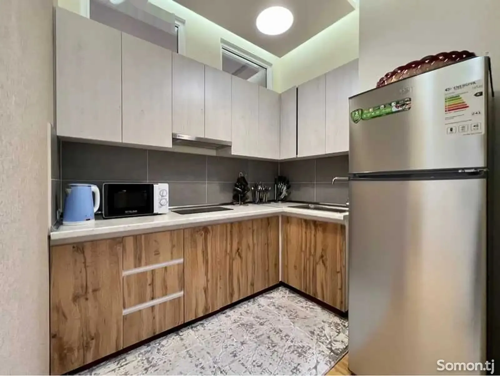 2-комн. квартира, 10 этаж, 60м², Шохмансур (Вазорати Нақлиёт) — миниатюра 1