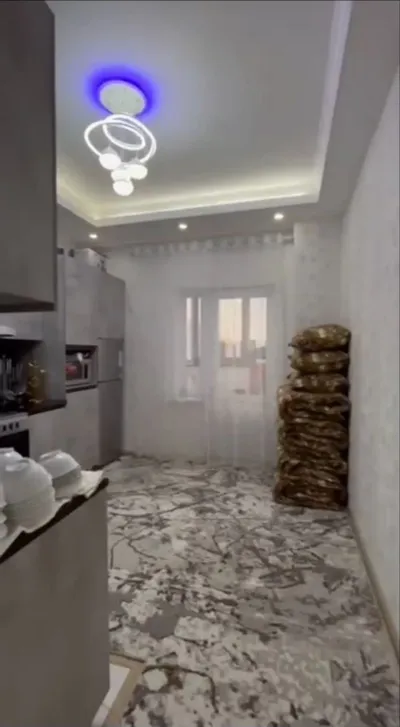 2-комн. квартира, 5 этаж, 63 м², И. Сомони — миниатюра 9
