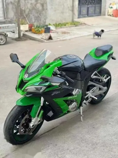 Мотоцикл Kawasaki — миниатюра 3