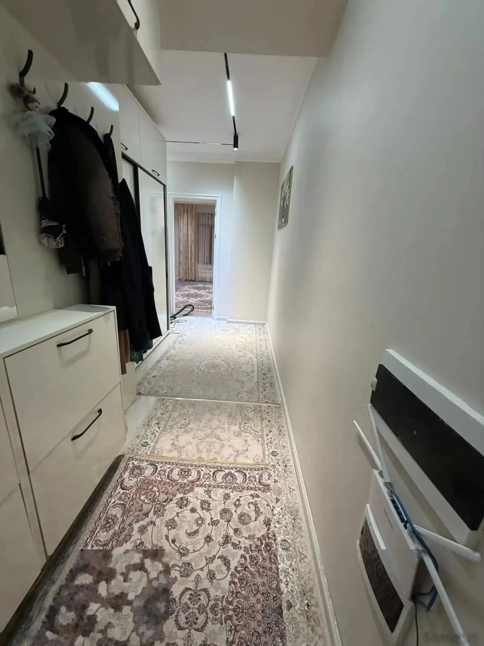 2-комн. квартира, 3 этаж, 80м², Исмоили Сомони — миниатюра 1