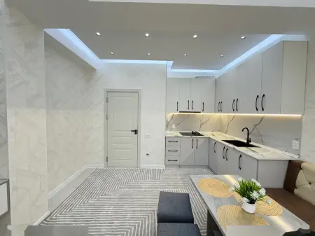2-комн. квартира, 4 этаж, 54 м², 13 мкр — миниатюра 6