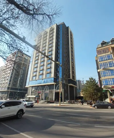 3-комн. квартира, 16 этаж, 102 м², И Сомони — миниатюра 1