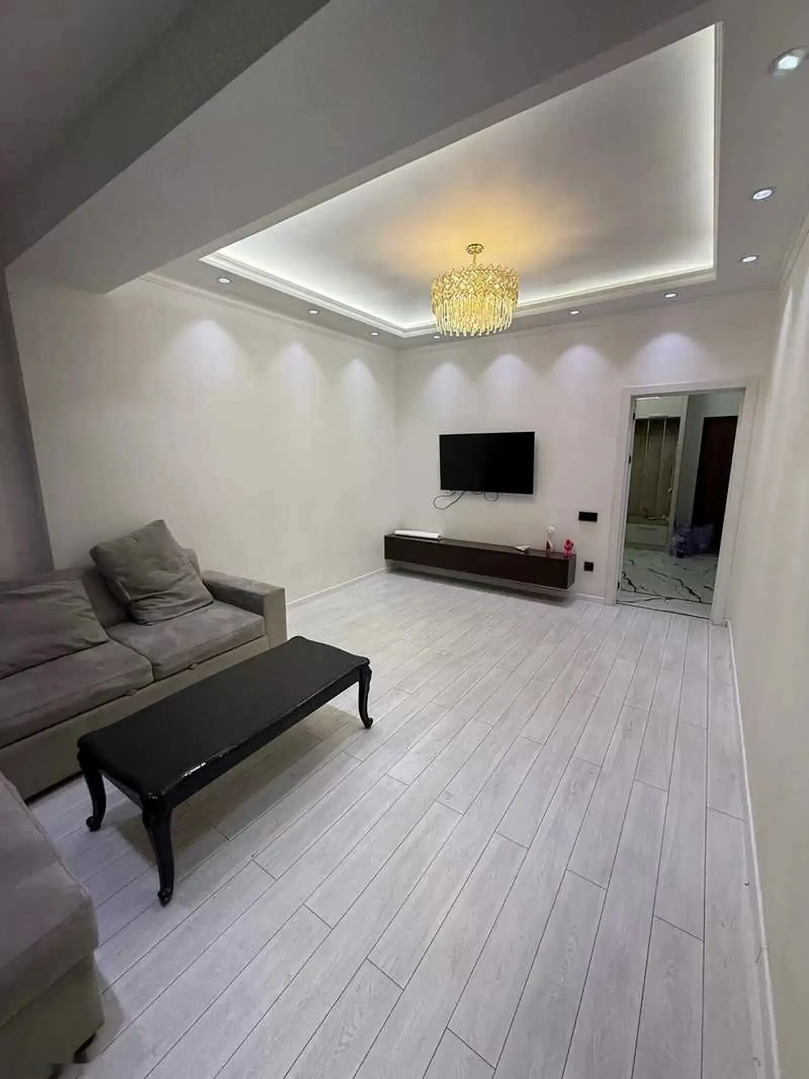 2-комн. квартира, 10 этаж, 96м², Овир — миниатюра 7