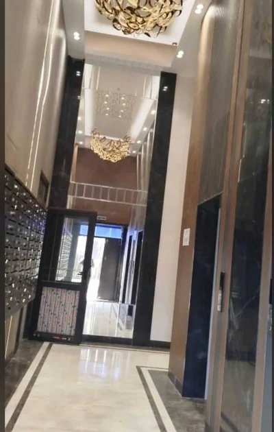 3-комн. квартира, 16 этаж, 123 м², Исмоили Сомони — миниатюра 2
