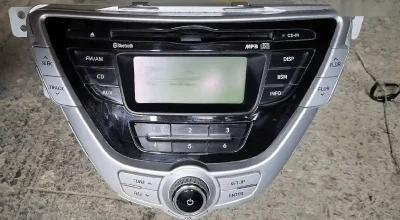 Магнитола Hyundai — миниатюра 3