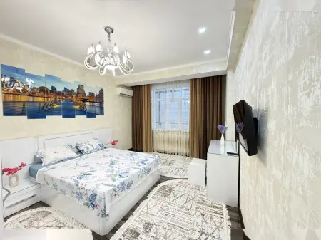 3-комн. квартира, 2 этаж, 97 м², 34 мкр амид