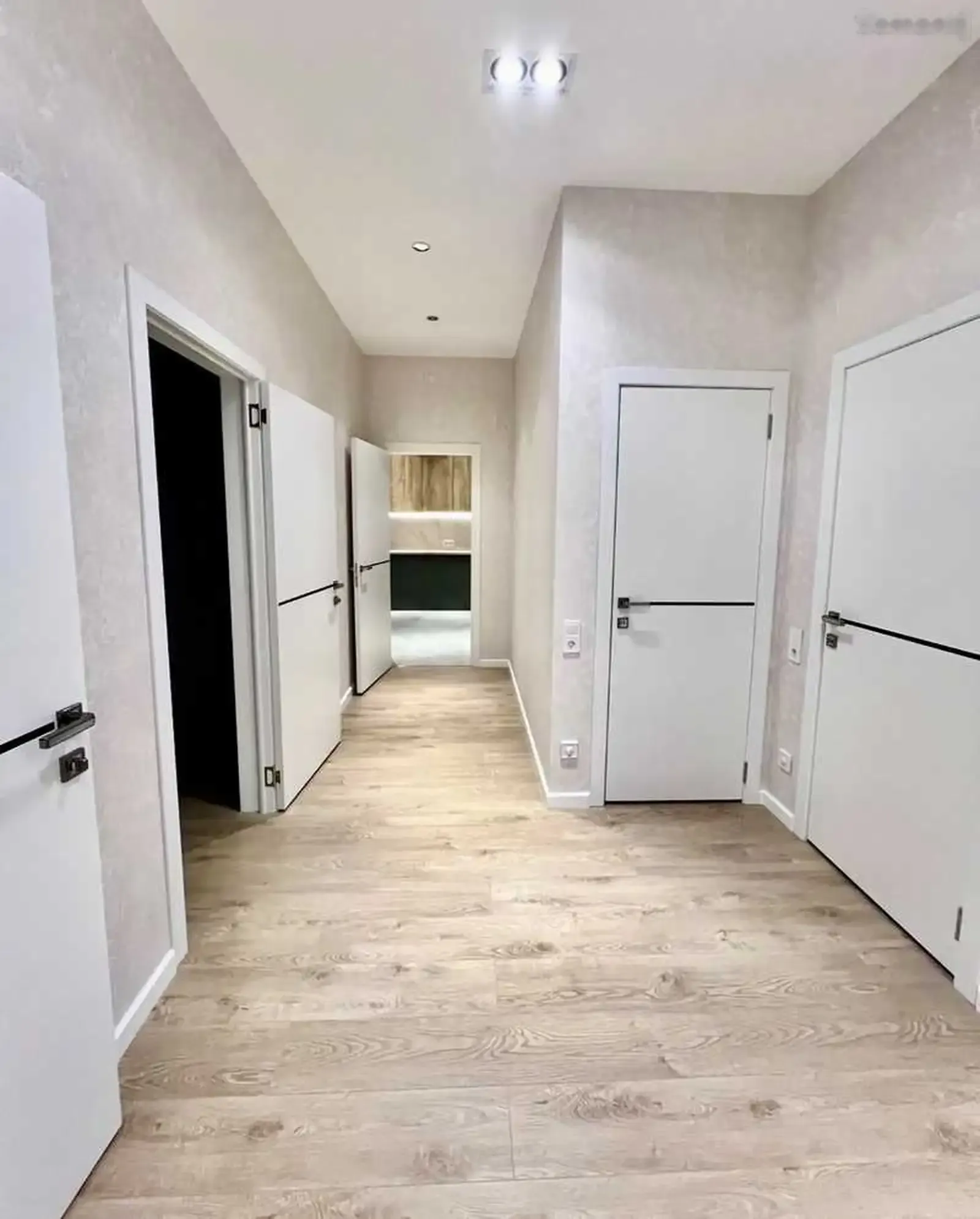 2-комн. квартира, 12 этаж, 115м², ЦУМ — миниатюра 11